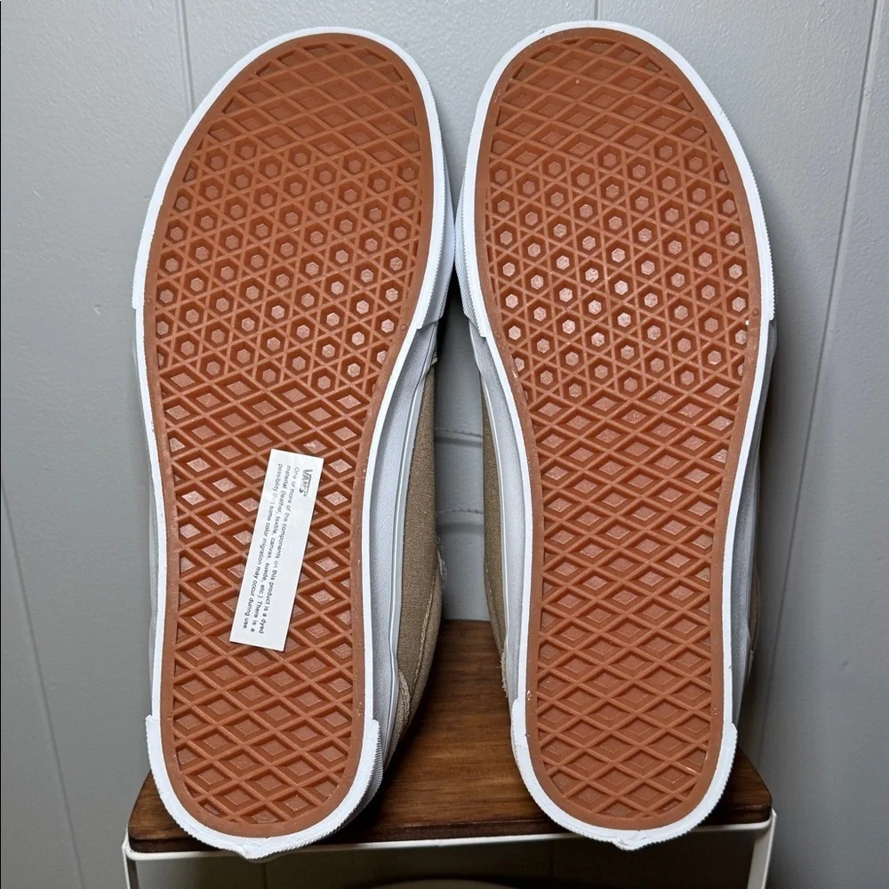 VANS Chukka Push Shoes NWOT Size 8.5 Men’s / 10 Women’s Unisex